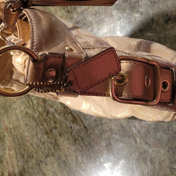 COACH handbag - Picture 4 of 11